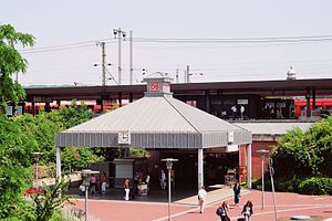 Bahnhof Göttingen: Geschichte, Bedienung, Lokhalle