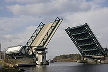 The current Great Bridge Bridge was completed in 2004. Great Bridge Bridge 2008.jpg