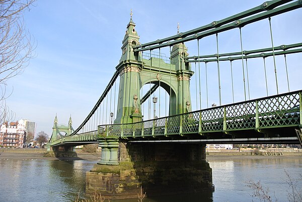 Image: Hammersmith Bridge 04