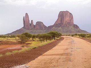 <span class="mw-page-title-main">Hand of Fatima (rock formation)</span> Landform in Mali