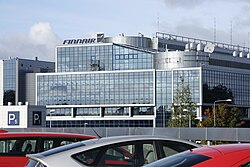 Finnair: Omistus, Tytäryhtiöt, Historia