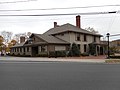 Hendricks Tavern in Historic Downtown Roslyn, New York. I don't know if it's an NRHP contributing property, but it is within historic downtown Roslyn.