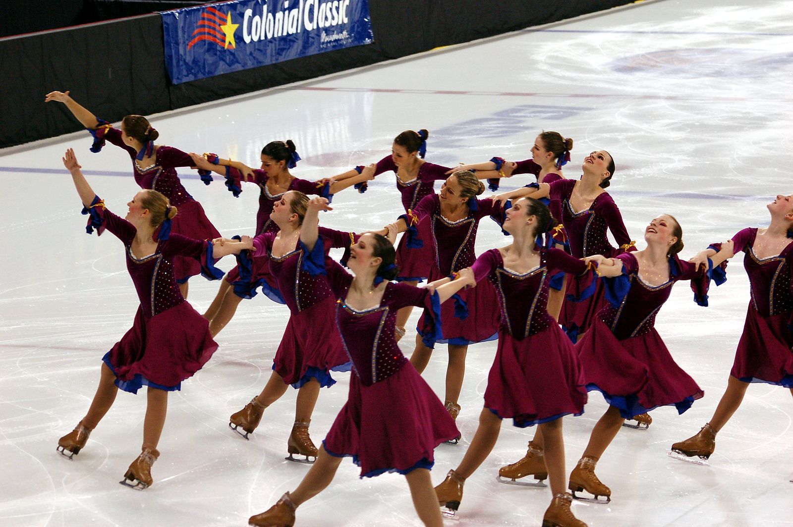 Hockettes синхронное катание