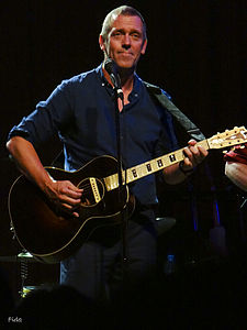 Hugh Laurie v květnu 2012