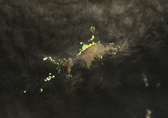 Ilots des Apotres - Landsat 7.jpg