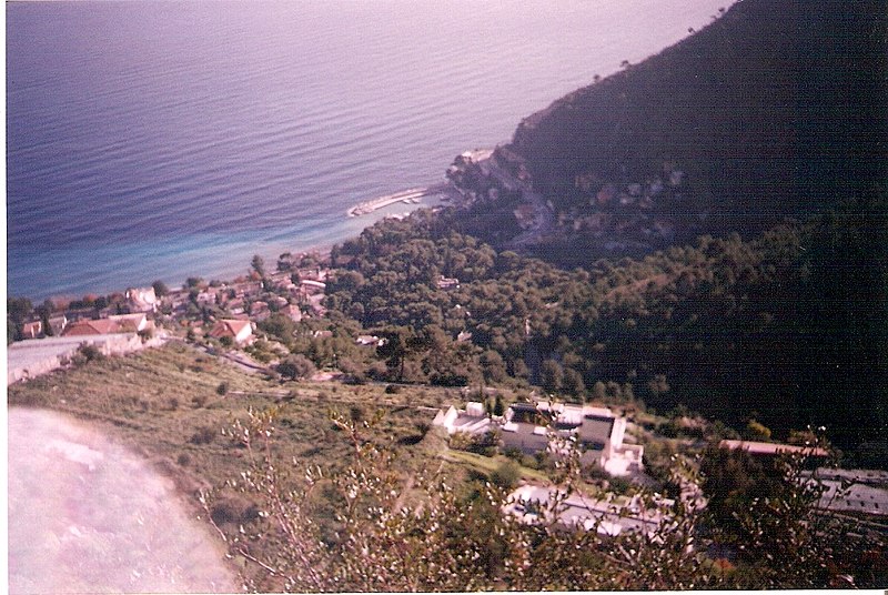 File:Indo pra Monte Carlo - panoramio.jpg