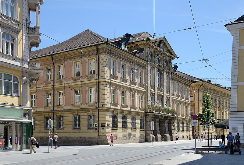 File:Innsbruck - Altes Landhaus (Tiroler Landtag)1.jpg