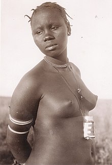 Italian Postcard 1937 - "Costumi Africani" (Cyrenaica).jpg