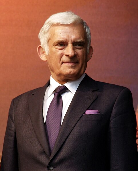 File:Jerzy Buzek, 2010.JPG