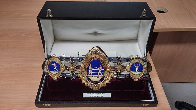 The original Challenge Belt design presented by the National Sporting Club 1909–1929