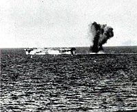 تحطم طائرة كاميكازي قرب مؤخرة يو إس إس لونغا بوينت، 4 يناير 1945
