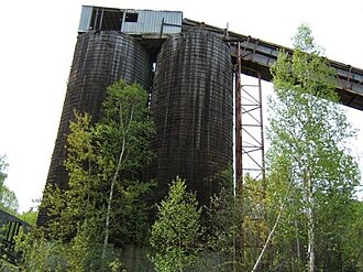 A silo-like building at Kanichee Mine. Kanichee silo.jpg