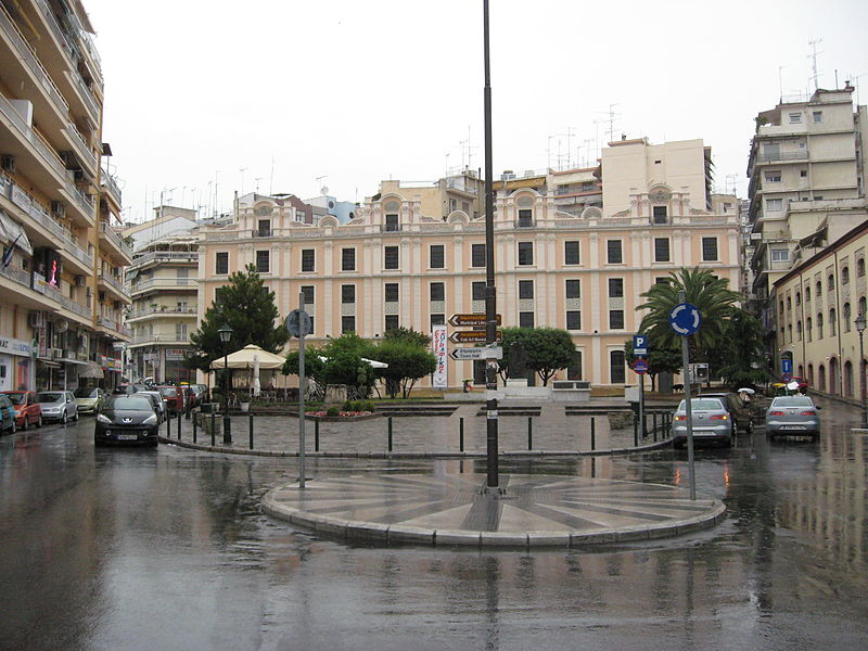 File:Kavala centar.jpg