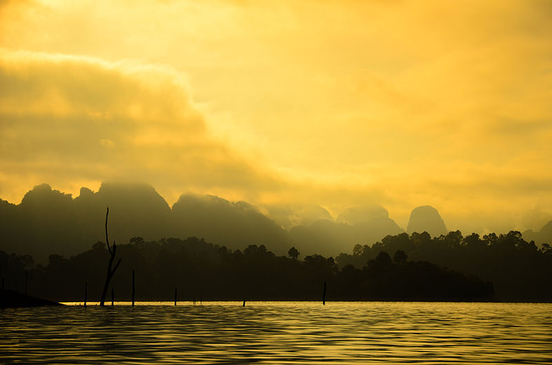 File:Khao Sok5.JPG