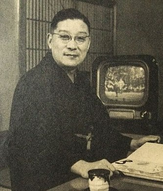 Кинэя Рокудзаэмон XIV[ja], мастер эдо-нагауты (1974)