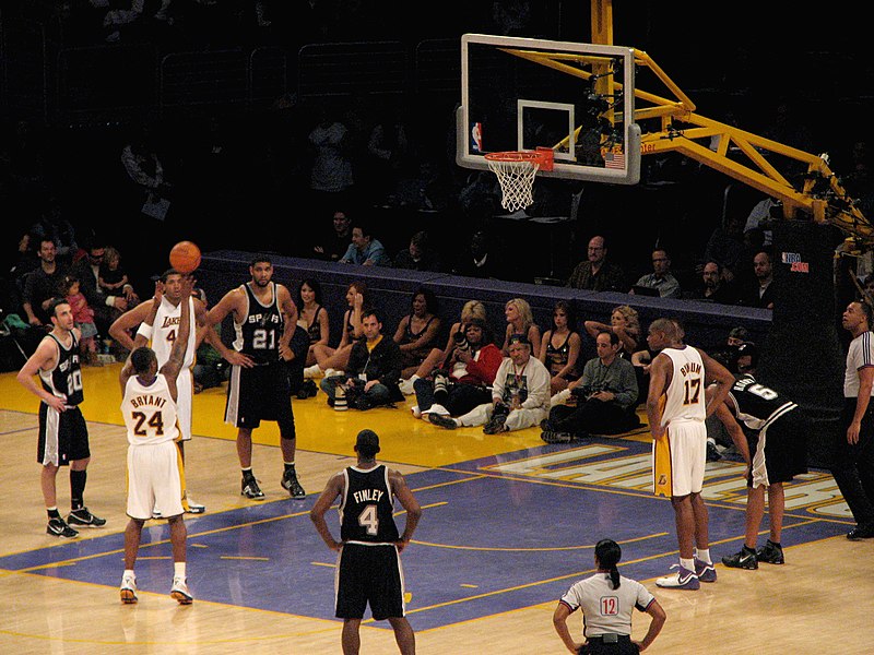 File:Kobe Bryant Freethrow Spurs.jpg