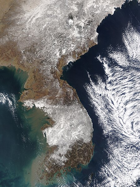 File:Korea 2004-03-07 NASA MODIS Terra 250m.jpg