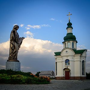 Меморіальний комплекс пам’яті загиблих козаків, Каплиця Покрови Пресвятої Богородиці
