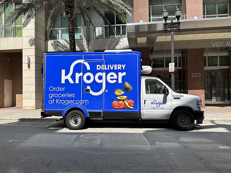 File:Kroger Delivery Downtown Miami (52730187976).jpg