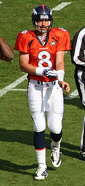 Orton walking onto the field. Kyle Orton (Broncos).JPG