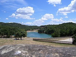 Lac de la Cavayère.jpg