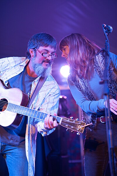 File:Larry and Jenny Keel VIP Campfire Jam 2 Greenville VA November 2012.jpg