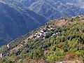 Français : Llar vu du haut (sentier de randonnée des balcons de la Têt), Pyrénées-Orientales, France