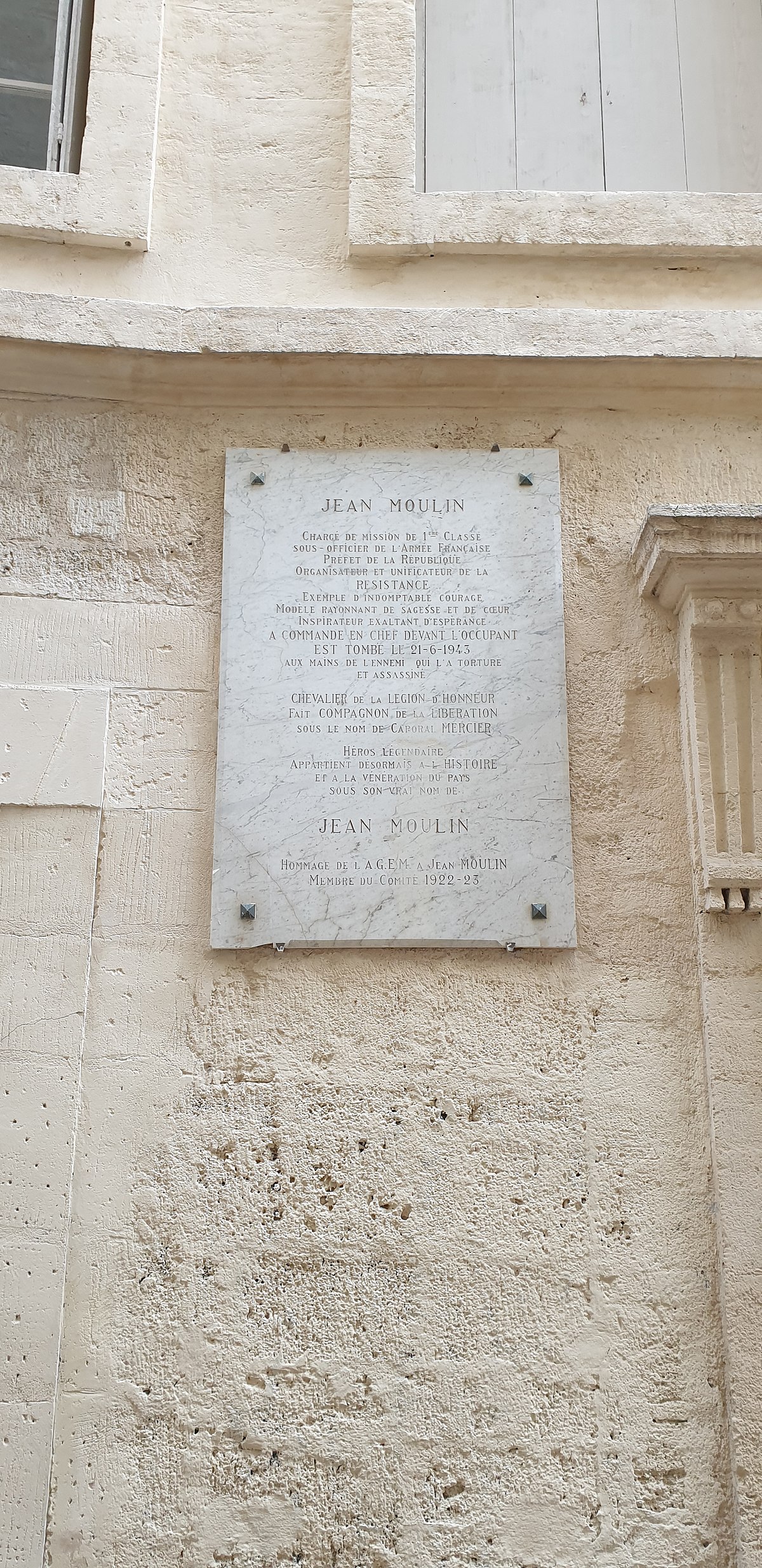 File:Logis de la Croix-d'Or, plaque Jean Moulin, Montpellier.jpg - Wik...