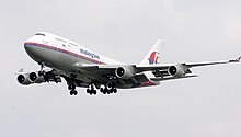 Malaysia Airlines B747-4H6 (9M-MPN) landing at London Heathrow Airport in 2004 (1).jpg