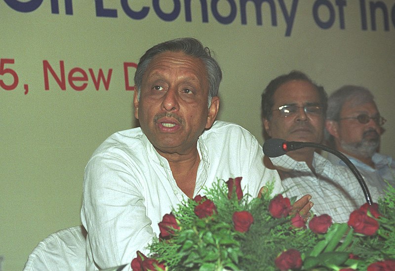 File:Mani Shankar Aiyar speaking at the one day CEOs Conclave on "The Private Sector in the Oil Economy of India", organised by Petroleum Federation of India (PETROFED), in New Delhi on July 7, 2005.jpg