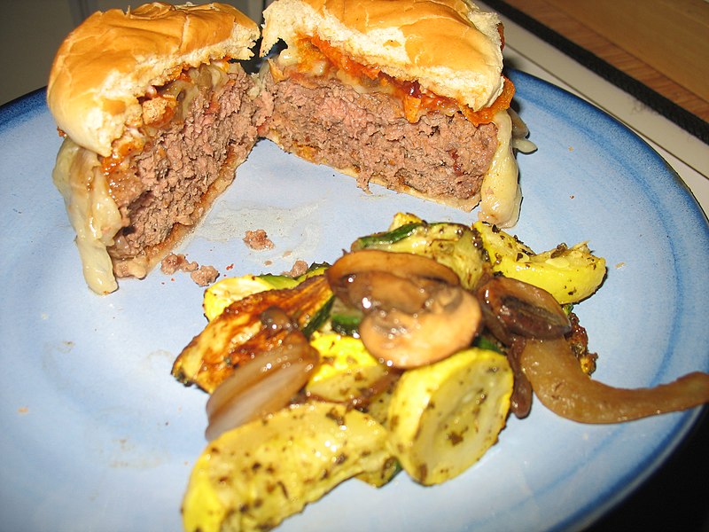 File:Mixed-meat hamburger and roasted vegetables (1).jpg