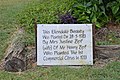 English: A sign in front of the Big Mandarin in Mundubbera, Queensland