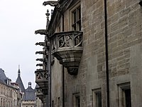 NCY-Palais ducal front gargoyles.jpg