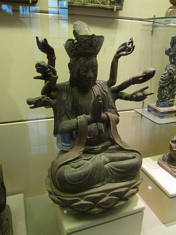 Statue of Avalokiteshvara Bodhisattva, crimson and gilded wood (16th century)