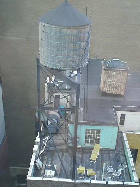 Tập_tin:NewYorkCityWaterTower.JPG