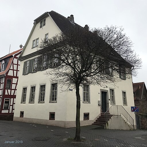 Nidderau-Windecken-Erstes-Pfarrhaus-von-1717