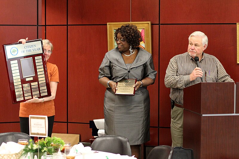 File:North Charleston 2012 Citizen of the Year, Gerinda Doctor (8346074233).jpg