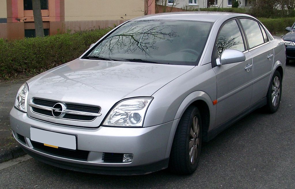 File:Opel Vectra C OPC-Line.jpg - Wikimedia Commons