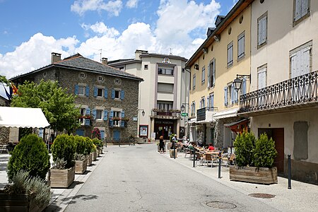 Osséja place