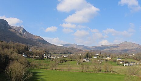 Vue du village d'Ossen.