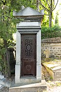 Père-Lachaise - Divisjon 12 - Fauré-Le Side 02.jpg