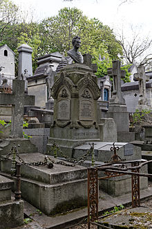 Père-Lachaise - Division 68 - Galezowski 02.jpg