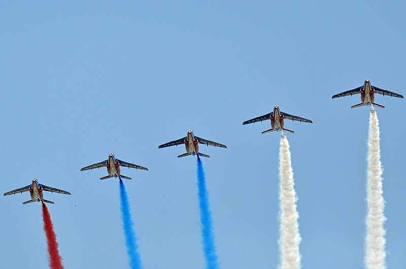 File:PATROUILLE DE FRANCE 14 JUILLET 2018 (28530134177).jpg