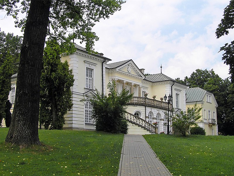 File:Pałac Radziwiłłów w Balicach.jpg