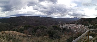 Panorama di Calvera vista dal Monte Zingarello.jpg
