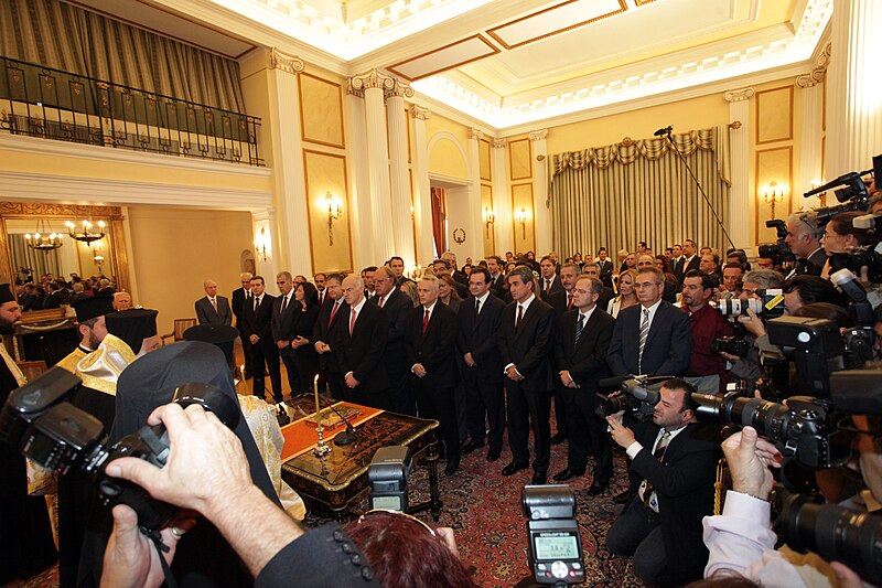 File:Papandreou Cabinet swearing-in ceremony 2009Oct7.jpg