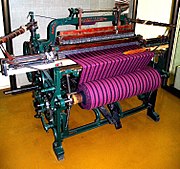 Pedal-driven-weaving-machine