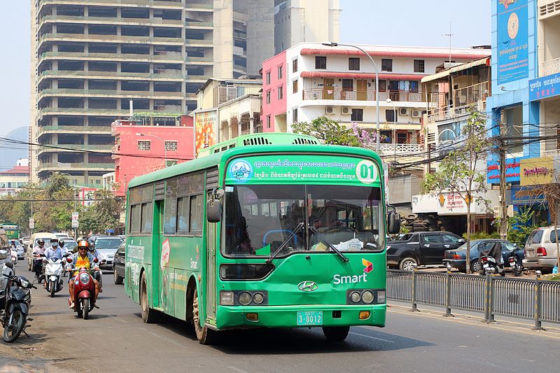 File:Phnom Penh bus 01.jpg