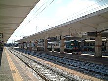 View of the platforms. Platform of Tarant Station.JPG