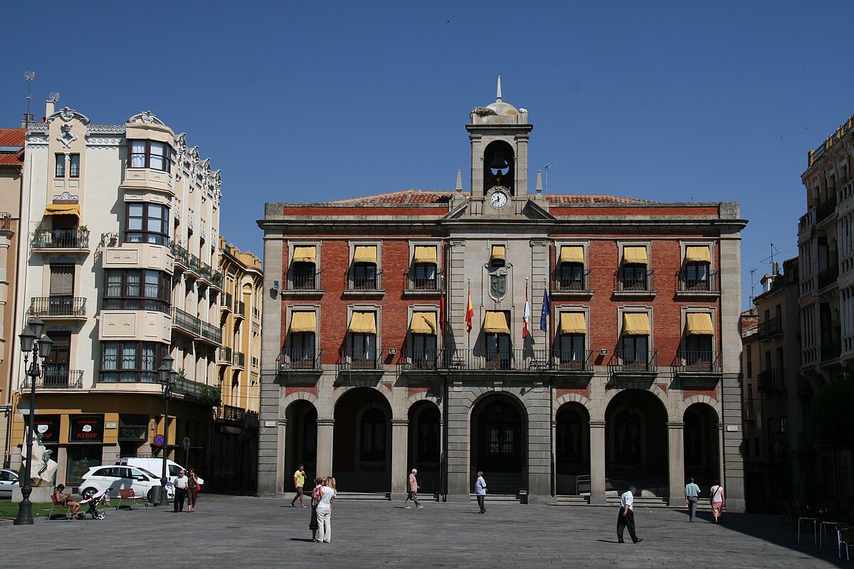 embotellamiento Oceano giro Plaza Mayor de Zamora - Wikipedia, la enciclopedia libre